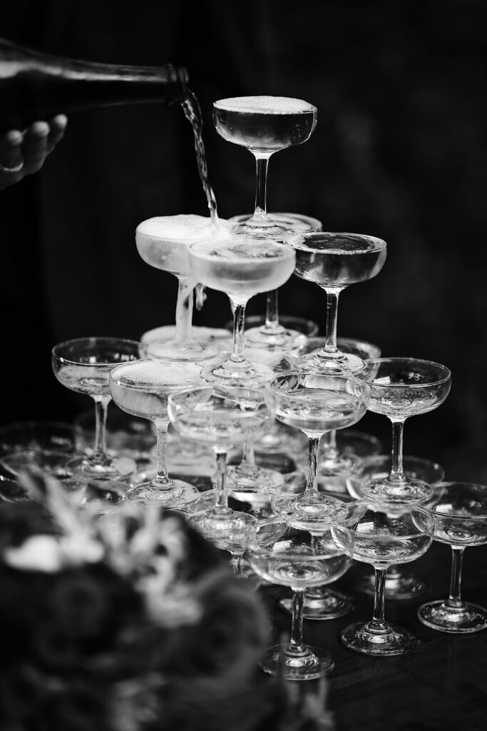 champagne glass pyramid wedding - Bisoux De Lune