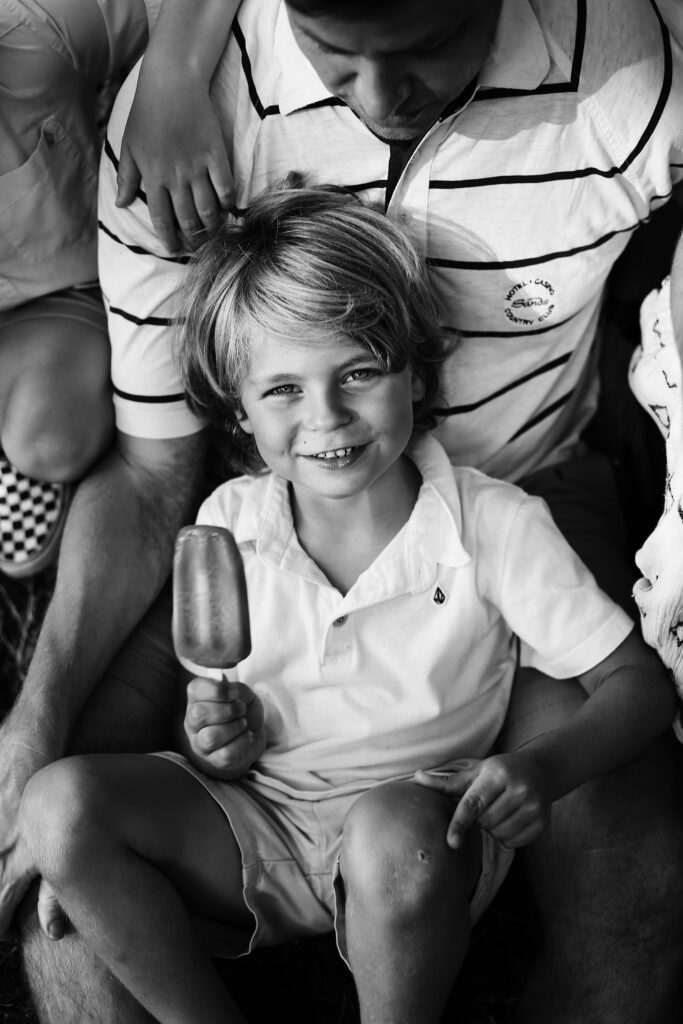 boy smiling - Bisoux De Lune